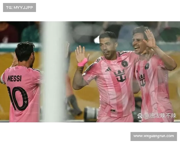 为何苏亚雷斯频频成为争议焦点其背后原因解析